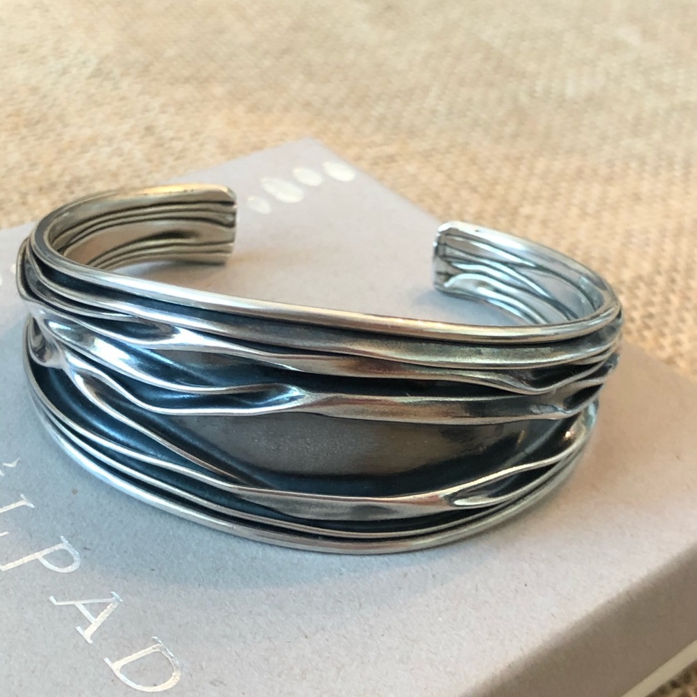 RARE Silpada Sterling Silver .935 Oxidized Artisan Wrinkled Fold Cuff Bracelet - Picture 6 of 7